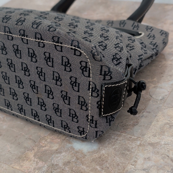 Vintage Dooney & Bourke Purse - Picture 5 of 12